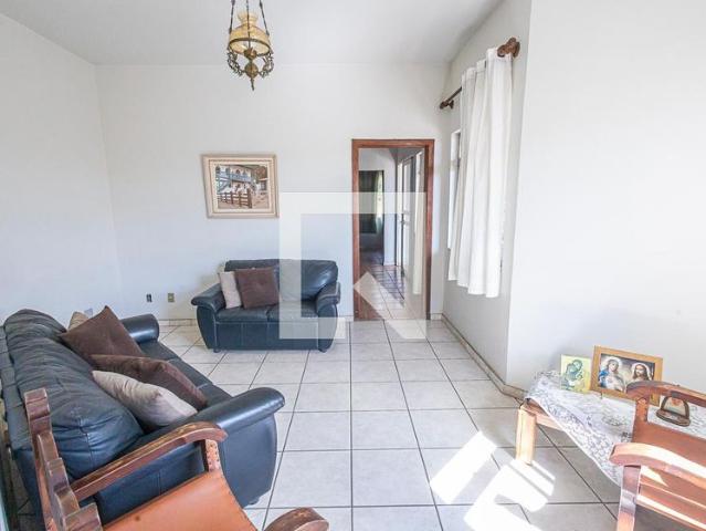 Casa aluguel em Região Geográfica Imediata de Belo Horizonte, Região Metropolitana de Belo Horizonte
