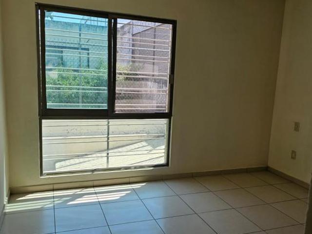 casa duplex con uso comercial en fracc. loma bonita, zapopan, jal
