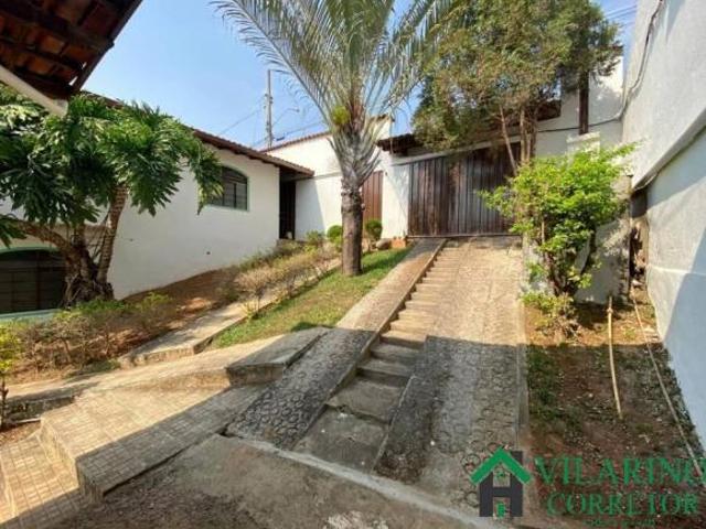 Casa venda em Pedro Leopoldo, Região Geográfica Intermediária de Belo Horizonte