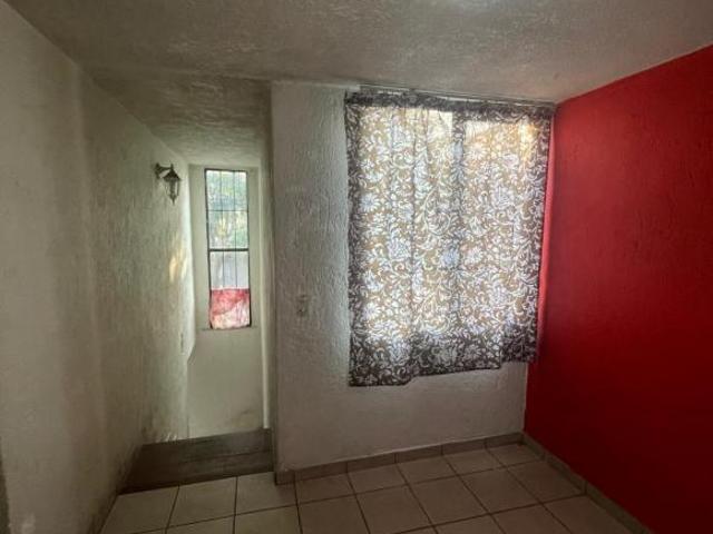 Casa dúplex en Venta cercana a Av. Acueducto en Jardines del Valle, Zapopán Jalisco