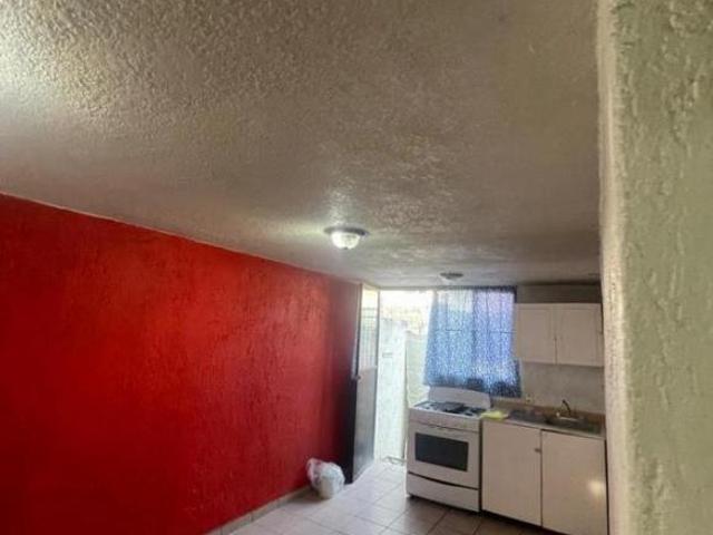 Casa duplex en venta en Jardines del Valle, Zapopan