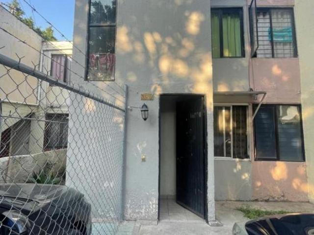Casa duplex en venta en Jardines del Valle, Zapopan