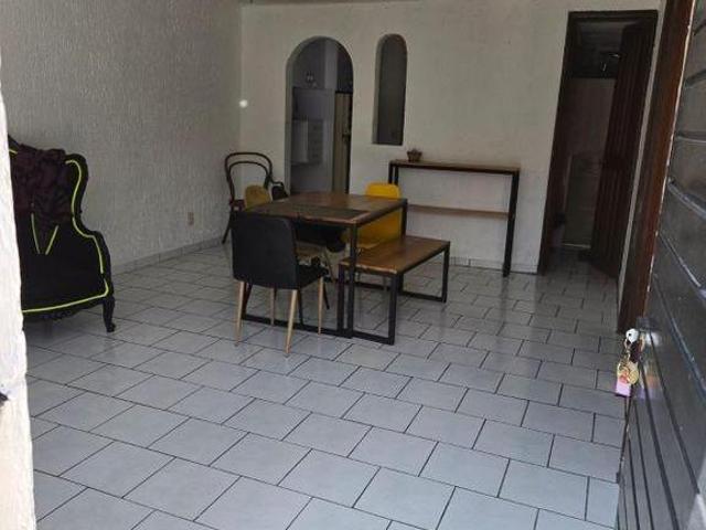 Casa duplex en venta PLANTA BAJA