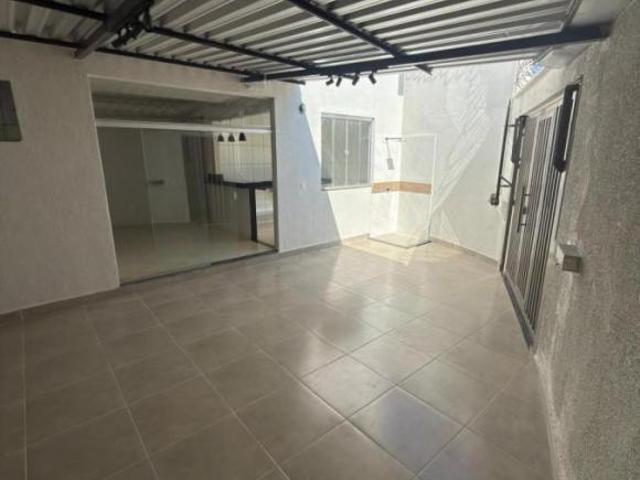 Casa venda em Santana do Paraíso, Região Geográfica Intermediária de Ipatinga