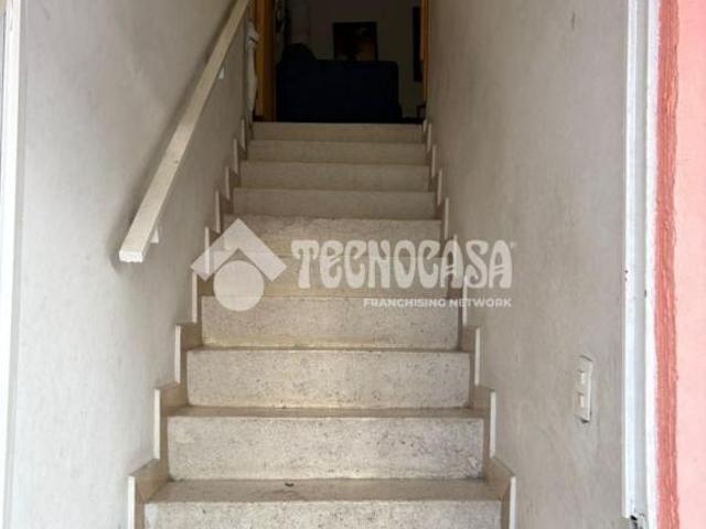 CASA DUPLEX VENTA