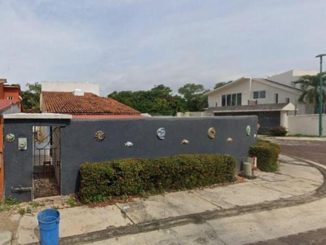 VENTA DE CASA EN IXTAPA ZIHUATANEJO GUERRERO 4 RECAMARAS