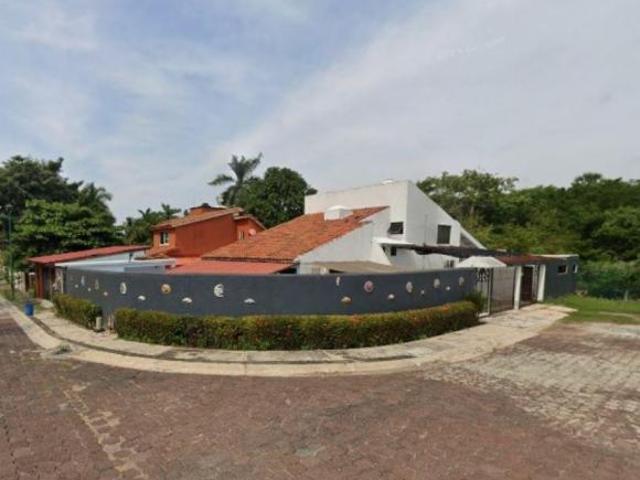 VENTA DE CASA EN IXTAPA ZIHUATANEJO GUERRERO 4 RECAMARAS