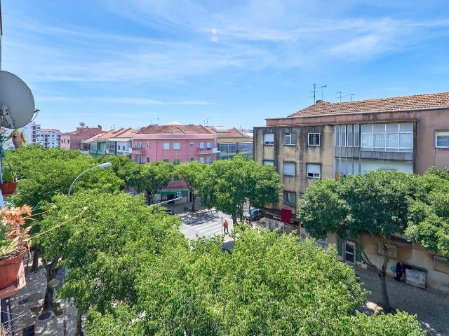 Quarto alugar em Falagueira, Amadora