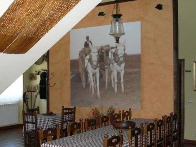 Casa en alquiler en El Burgo Ranero, Castilla y León