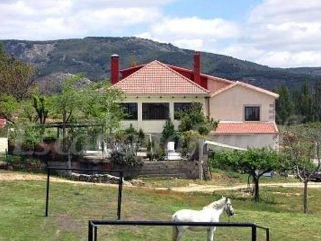Casa en alquiler en Tórtoles, Castilla y León