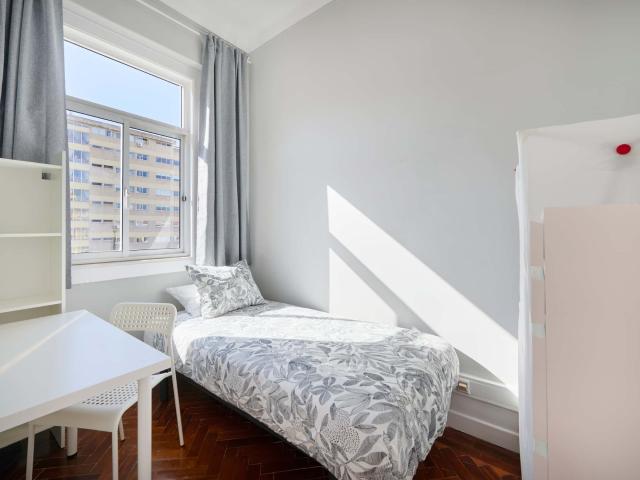 Quarto alugar em Avenidas Novas, Lisboa