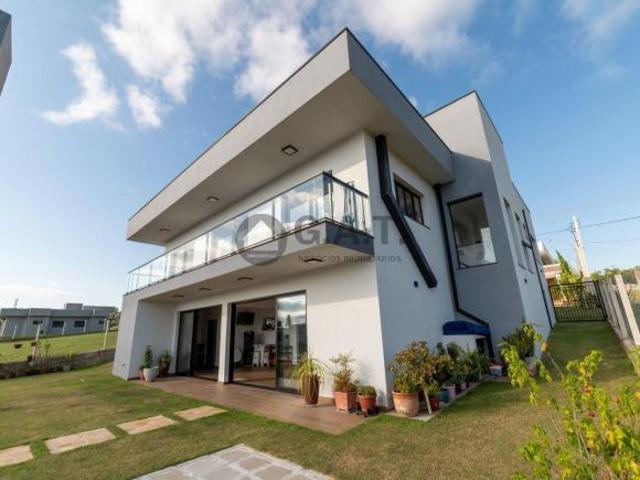 Casa venda em Alambari