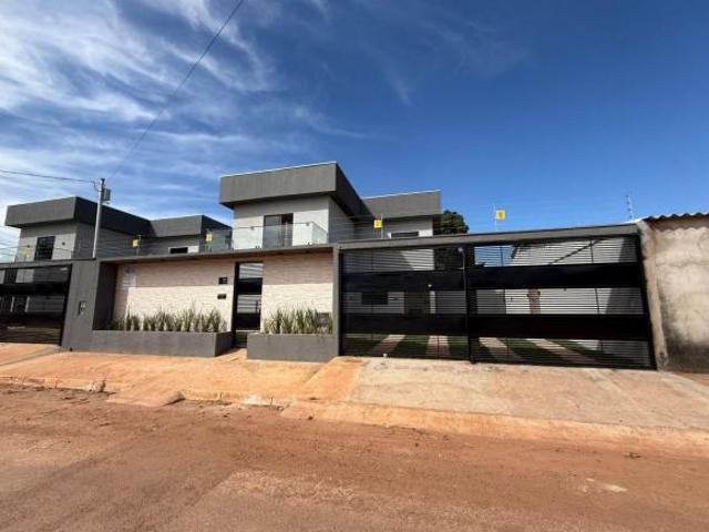 Casa venda em Região Geográfica Imediata de Águas Lindas de Goiás, Região Integrada de Desenvolvimento do Distrito Federal e Entorno