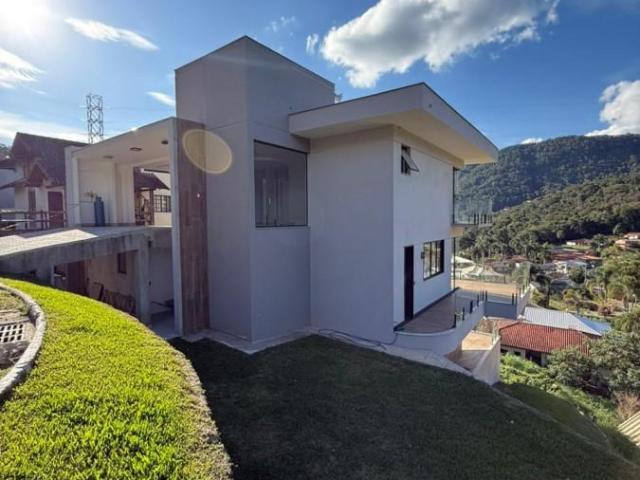 Casa venda em Região Geográfica Imediata de Petrópolis, Teresópolis