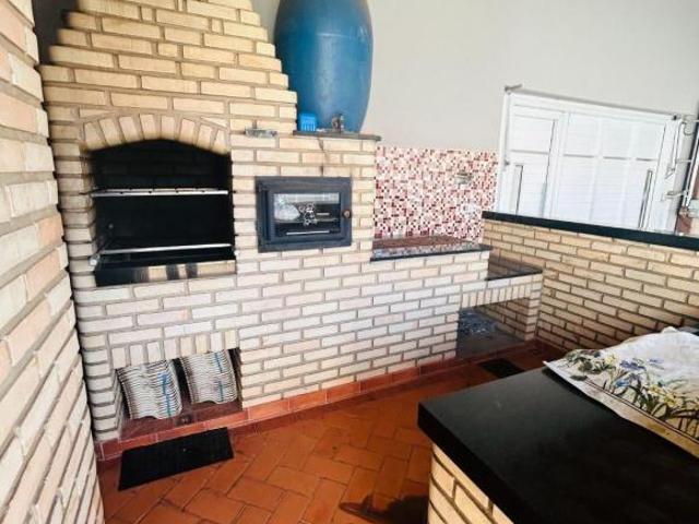 Casa venda em Vila Molon, Americana
