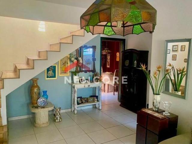 Casa venda em Região Imediata de Bauru, Bauru