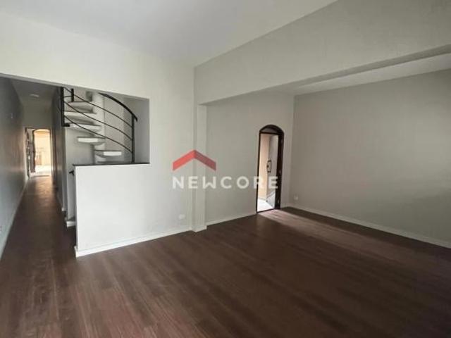 Casa venda em Região Imediata de Taubaté-Pindamonhangaba, Região Metropolitana do Vale do Paraíba e Litoral Norte