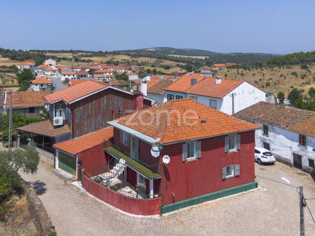 Casa venda em Mogadouro, Bragança