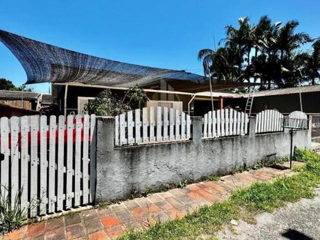 Casa venda em Região Geográfica Imediata de Paranaguá, Guaratuba