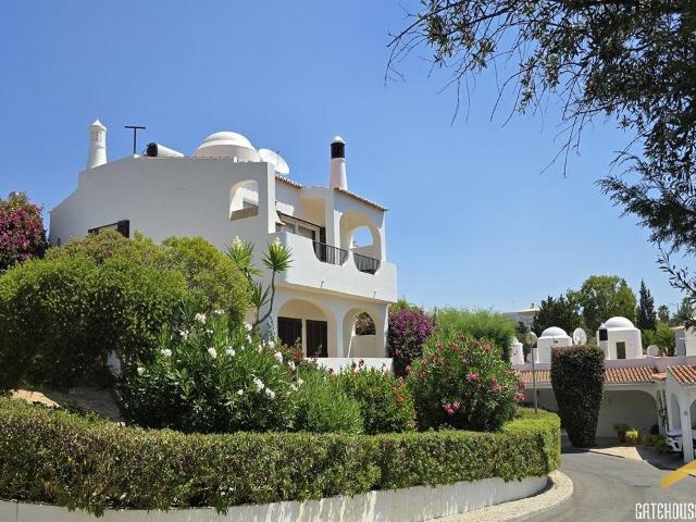 Vivenda venda em Carvoeiro, Faro