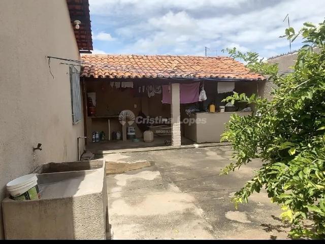 Casa venda em Altos, Região Geográfica Intermediária de Teresina