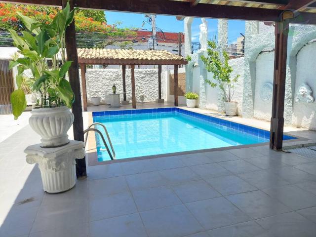 Casa venda em Conjunto Habitacional Vila Aeronáutica 2, Recife