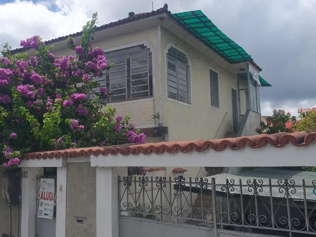 Casa aluguel em Região Geográfica Imediata do Rio de Janeiro, Região Metropolitana do Rio de Janeiro