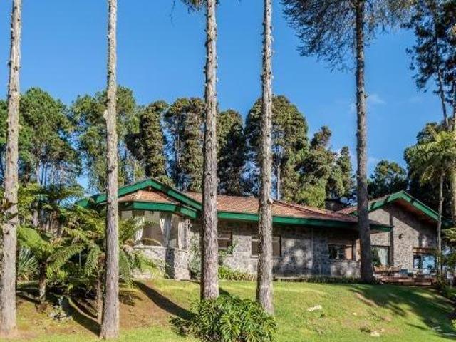 Casa venda em Região Imediata de Taubaté-Pindamonhangaba, Região Metropolitana do Vale do Paraíba e Litoral Norte