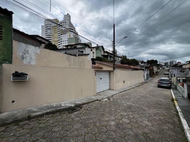 Casa venda em Capoeiras, Florianópolis