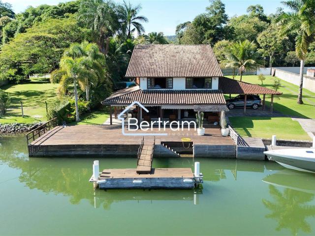 Casa aluguel em Região Geográfica Imediata de Angra dos Reis, Angra dos Reis