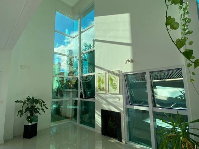 Casa venda em Região Geográfica Imediata de Itajaí, Balneario Camboriú