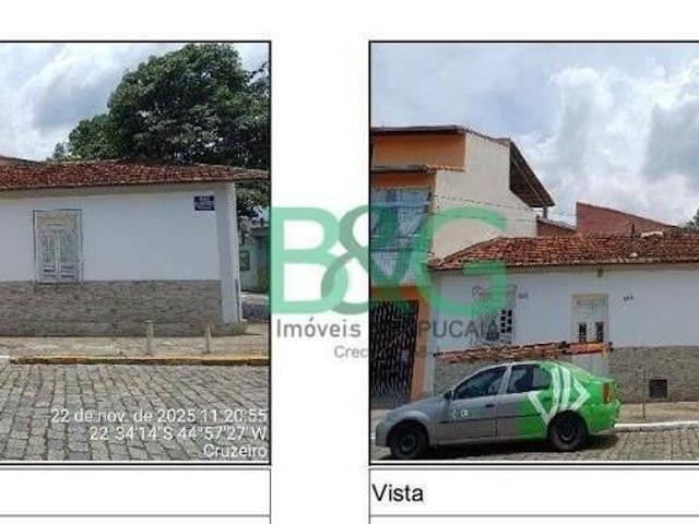 Casa venda em Região Imediata de Cruzeiro, Região Metropolitana do Vale do Paraíba e Litoral Norte