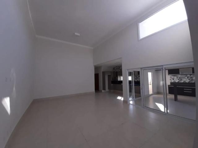 Casa aluguel em Região Imediata de Marília, Marília