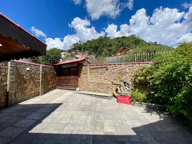 Casa venda em Região Geográfica Imediata de Petrópolis, Região Metropolitana do Rio de Janeiro