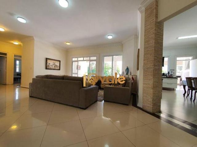 Casa venda em Região Imediata de Taubaté-Pindamonhangaba, Região Metropolitana do Vale do Paraíba e Litoral Norte