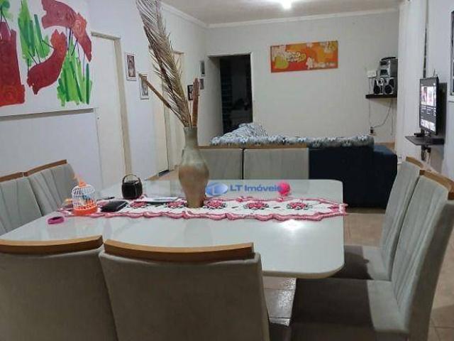Casa venda em Região Imediata de São José dos Campos, Região Metropolitana do Vale do Paraíba e Litoral Norte