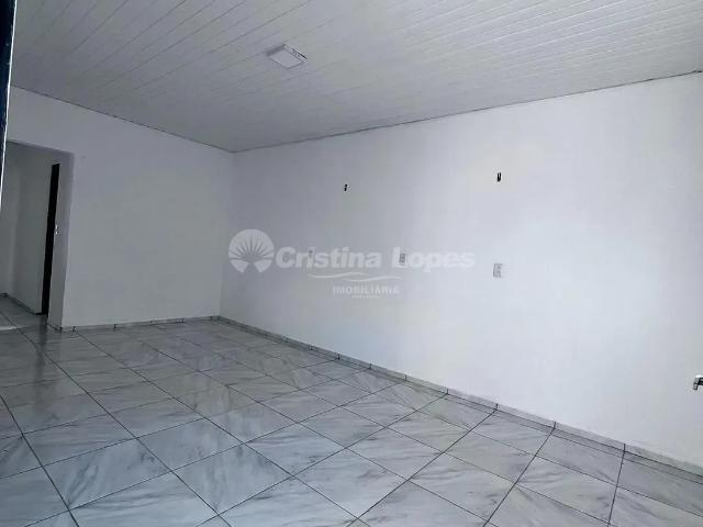 Casa venda em Altos, Região Geográfica Intermediária de Teresina