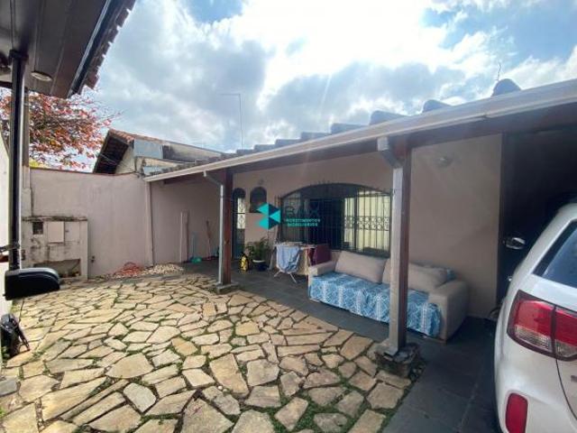 Casa venda em Região Imediata de São José dos Campos, Região Metropolitana do Vale do Paraíba e Litoral Norte