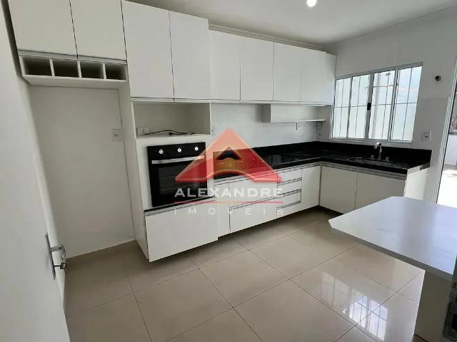 Casa venda em Região Imediata de São José dos Campos, Região Metropolitana do Vale do Paraíba e Litoral Norte