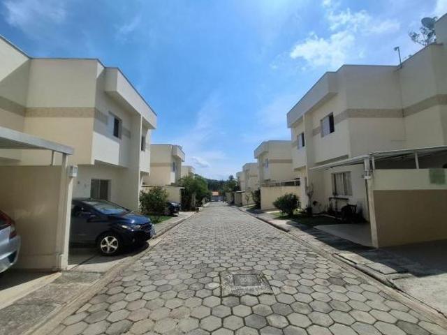 Casa venda em Região Imediata de Guaratinguetá, Região Metropolitana do Vale do Paraíba e Litoral Norte