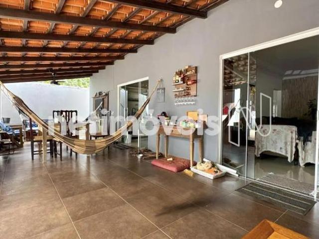 Casa venda em Região Geográfica Imediata do Distrito Federal, Região Integrada de Desenvolvimento do Distrito Federal e Entorno
