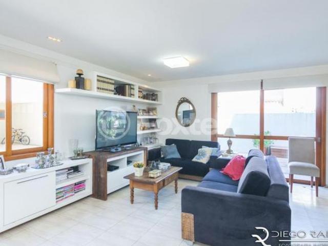 Casa venda em Região Geográfica Imediata de Porto Alegre, Região Metropolitana de Porto Alegre