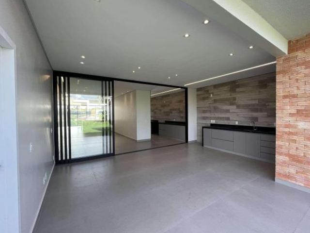 Casa venda em Região Geográfica Imediata do Distrito Federal, Região Integrada de Desenvolvimento do Distrito Federal e Entorno