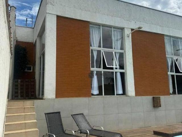 Casa venda em Região Geográfica Imediata de Juiz de Fora, Juiz de Fora
