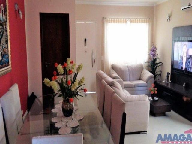 Casa venda em Região Imediata de São José dos Campos, Região Metropolitana do Vale do Paraíba e Litoral Norte