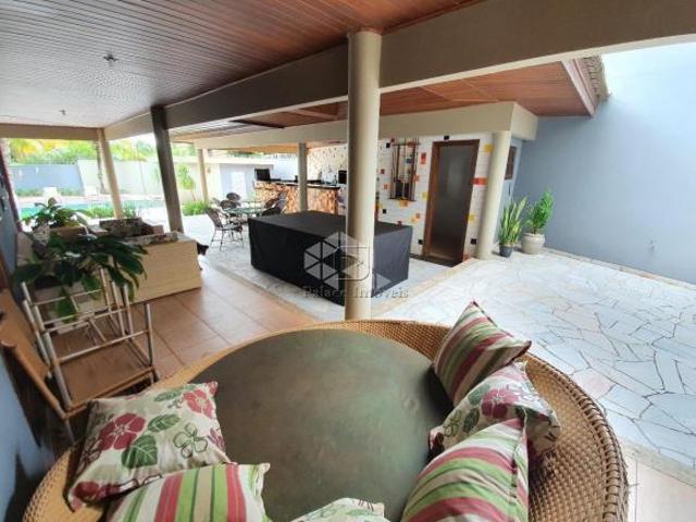 Casa venda em Nova Crixás, Região Geográfica Intermediária de Goiânia