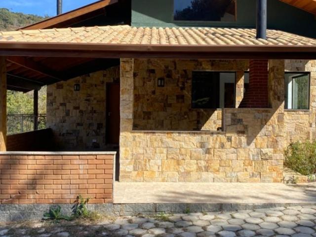 Casa aluguel em Região Imediata de Taubaté-Pindamonhangaba, Região Metropolitana do Vale do Paraíba e Litoral Norte