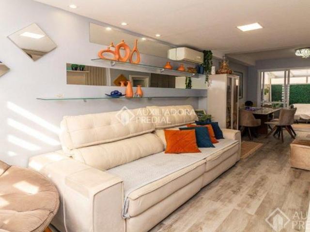 Casa venda em Campo Novo, Porto Alegre