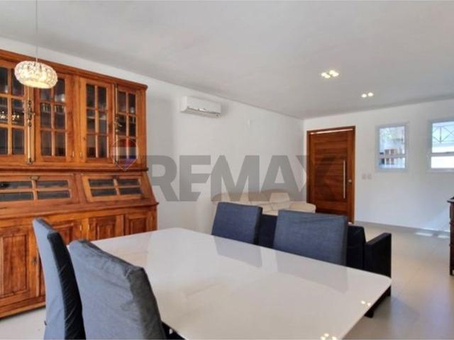 Casa aluguel em Juqueí, São Sebastião