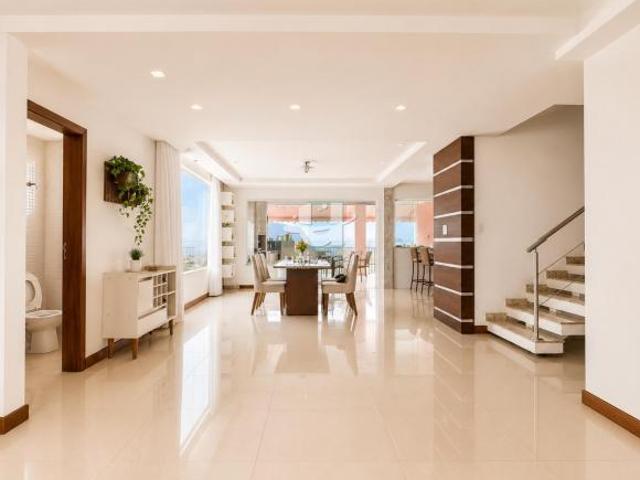 Casa venda em Alto dos Pinheiros, Juiz de Fora